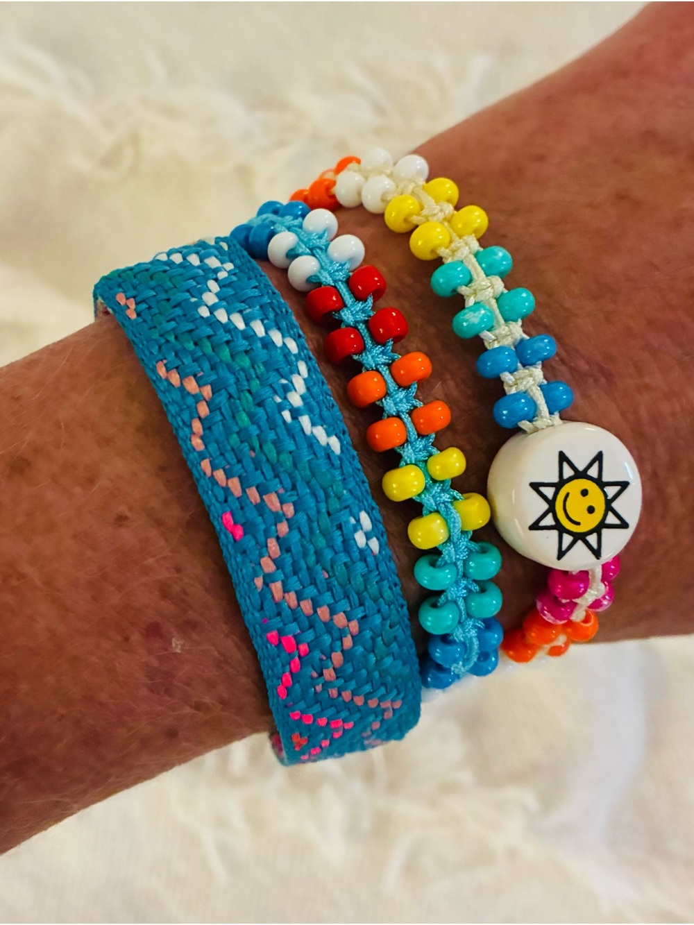 New Super Cute Boho Surf Multicolor Beaded Macrame Bracelet - Turquoise Blue